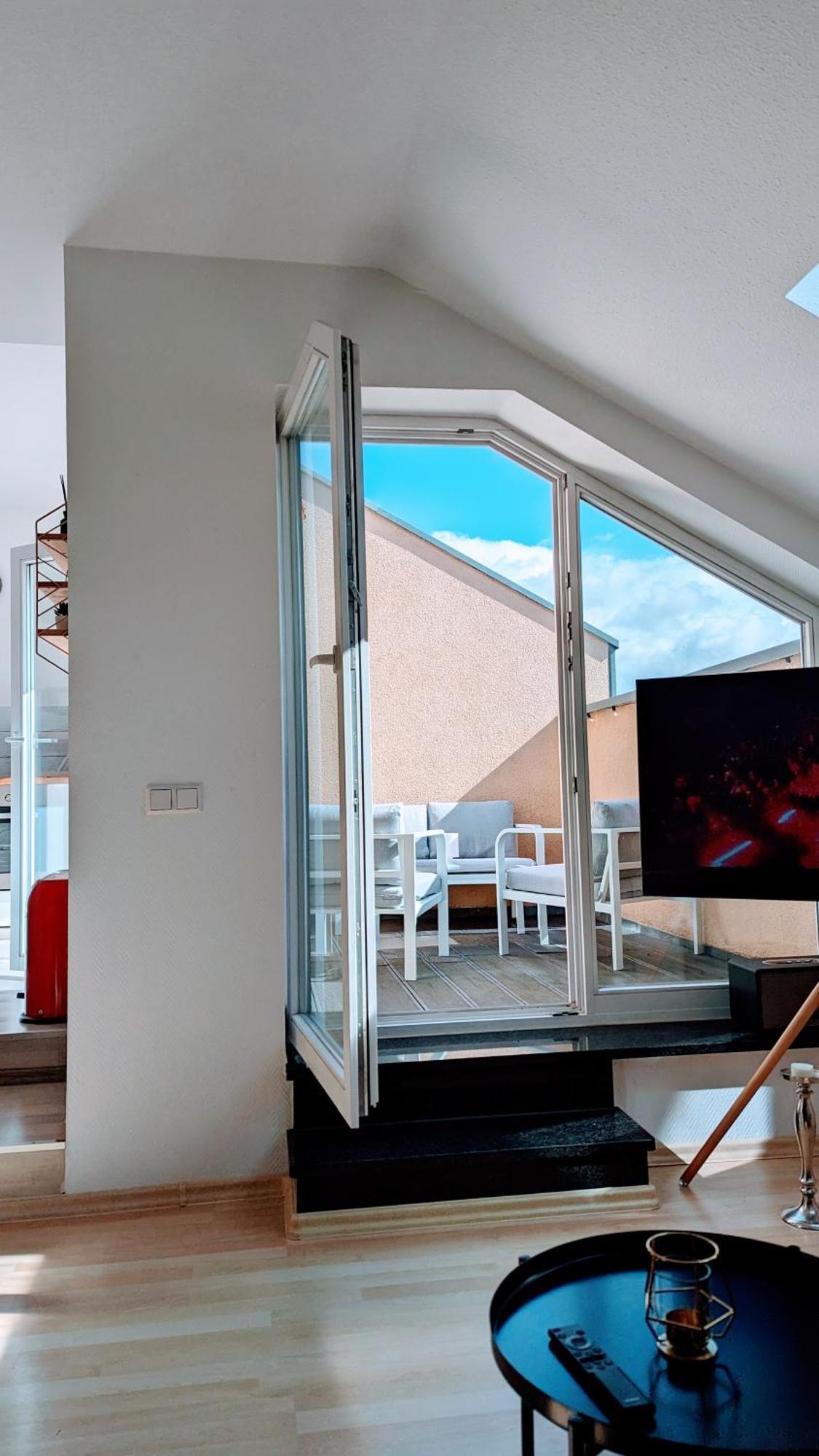 Rooftop Art Apartment, E-Roller,Ausblick,Wlan,Tv Хемніц Екстер'єр фото